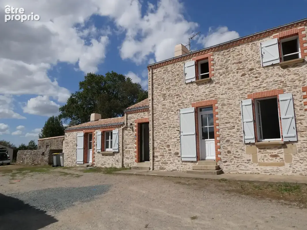 A proximité du bourg - photo 1