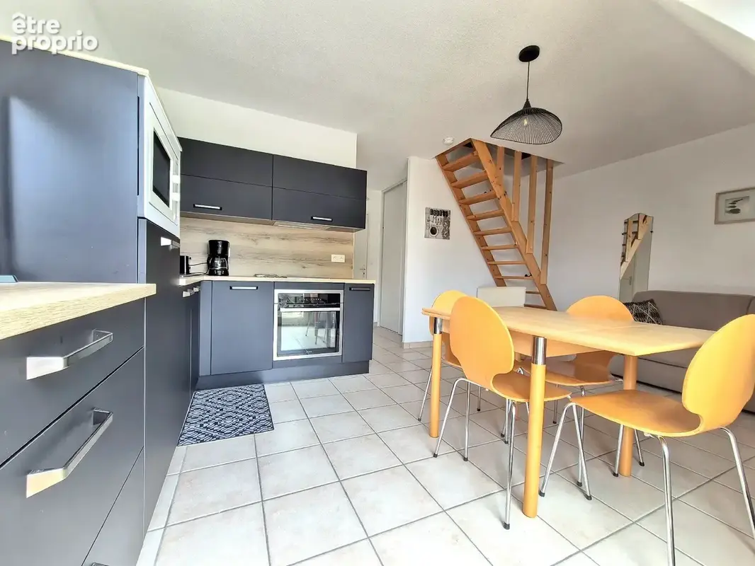 Duplex avec terrasse en dernier étage à quelques pas de la plage Bonne Source - photo 2
