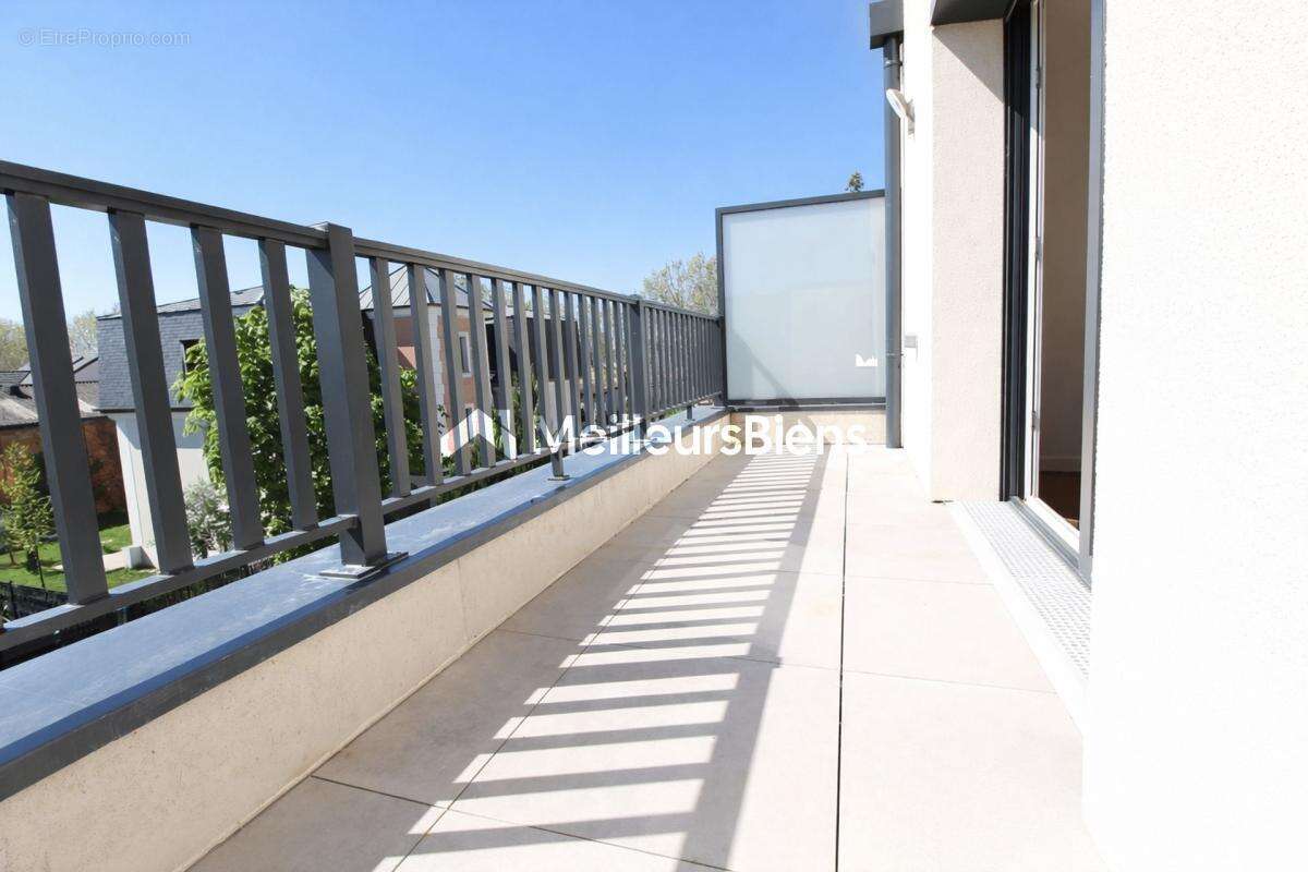 Maison à SAINT-MAUR-DES-FOSSES