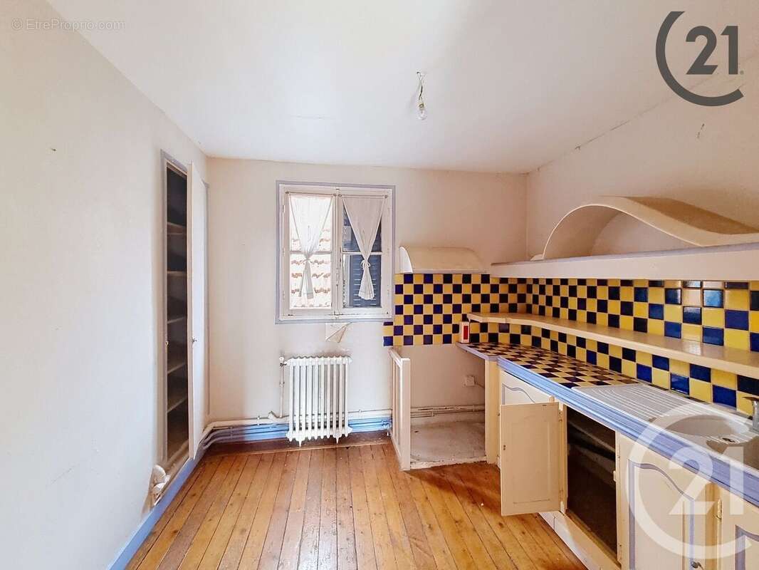 Maison à BRIE-COMTE-ROBERT