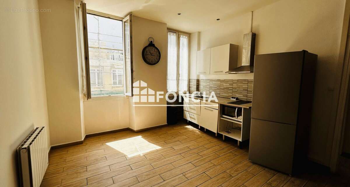Appartement à MARSEILLE-8E
