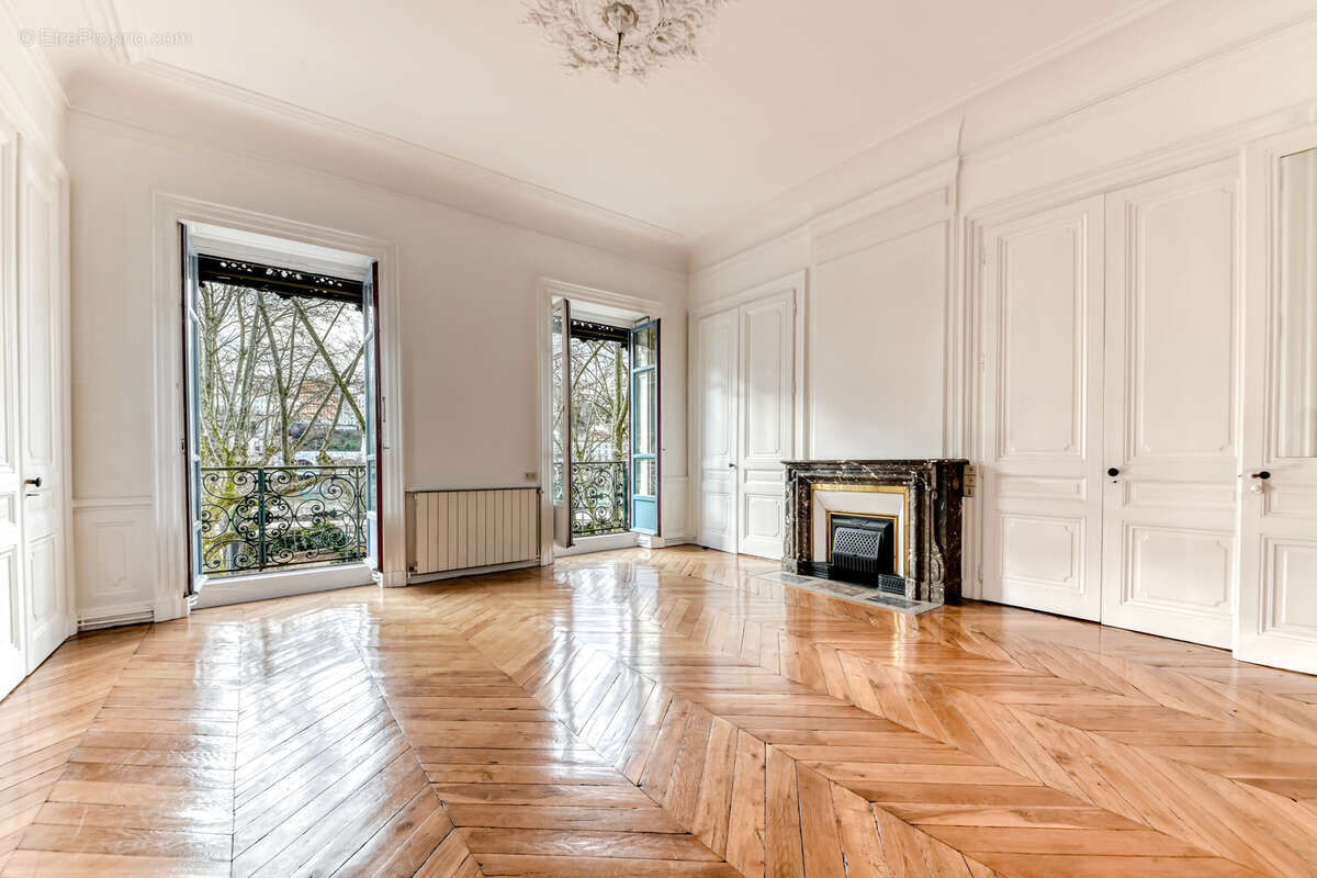 Appartement à LYON-6E