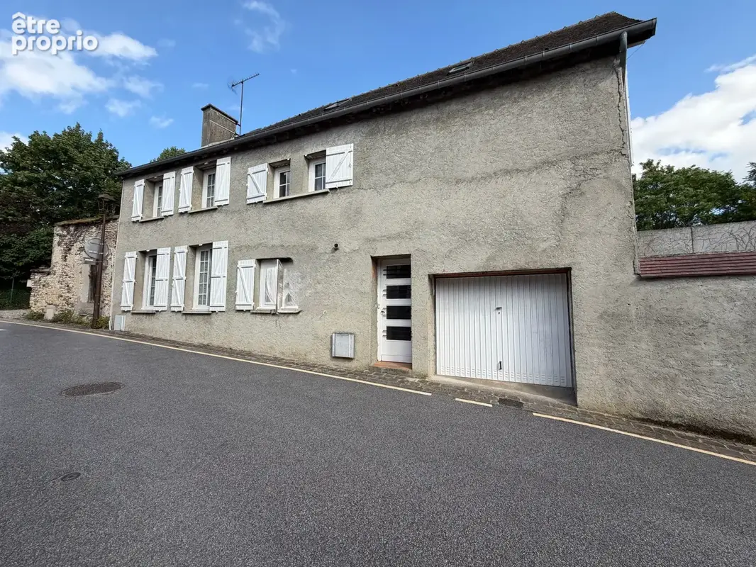 Maison à HOUDAN