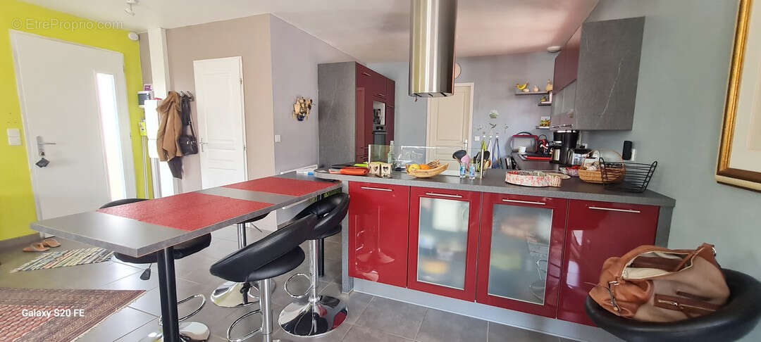 Villa de plain-pied de 91m² sur 398m² de terrain - photo 8