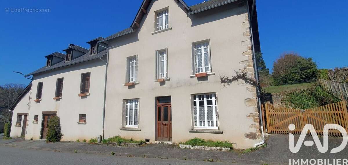 Photo 2 - Maison à NEUVIC