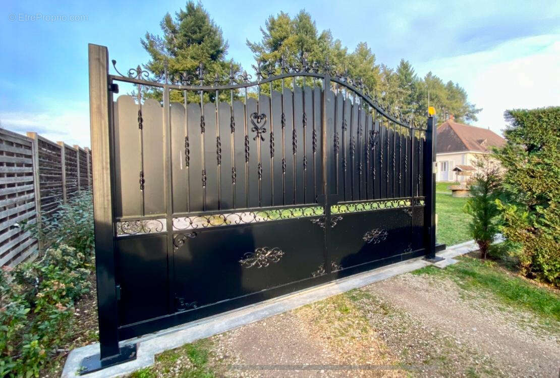 Maison à NOYERS-SUR-CHER