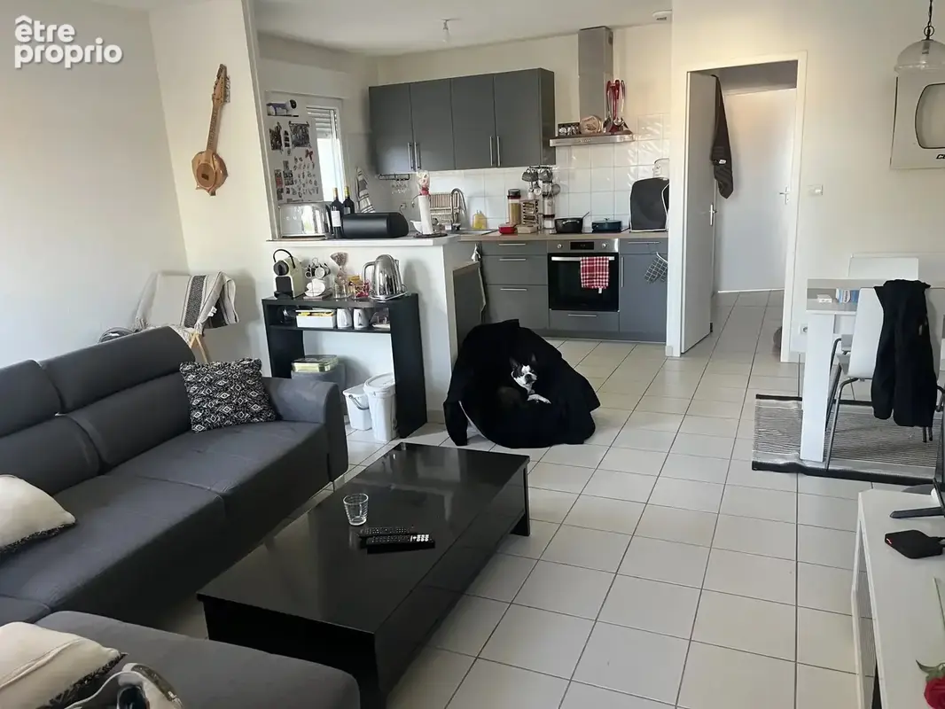 Ensemble immobilier loue en meuble - photo 7