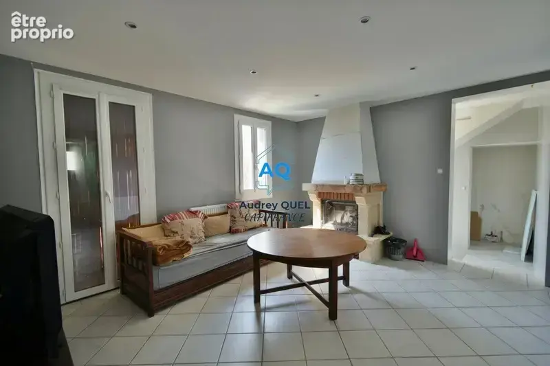 Maison familiale - 6 pièces - 164 m² de surface totale (100,50m² habitables) avec vue dégagée et fort potentiel – VALSERHONE (01 - photo 4