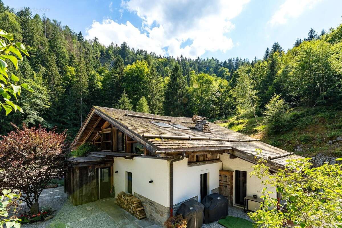 Maison à LES HOUCHES