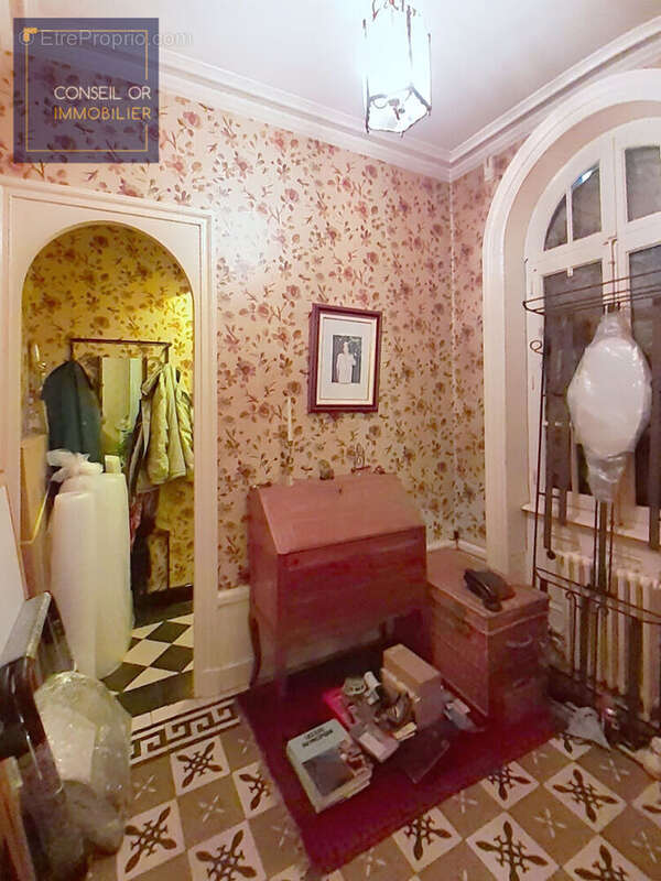 Maison à SAINT-GENIS-LAVAL