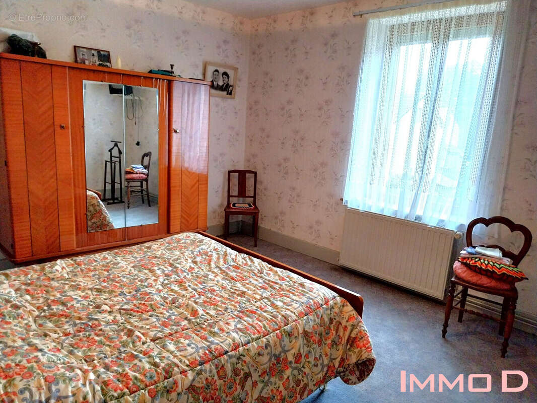 Maison à BAINS-LES-BAINS