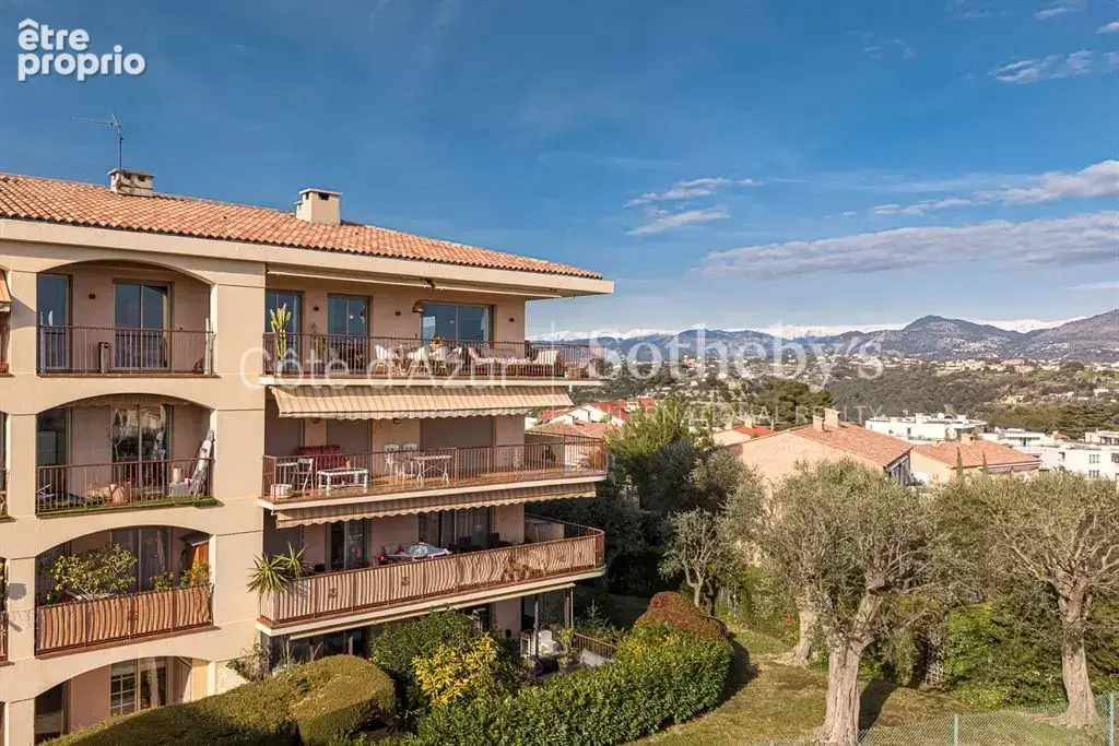 Exclusivité, appartement de prestige au dernier étage à Nice Fabron avec terrasse de 70 m² et vue mer panoramique - photo 19