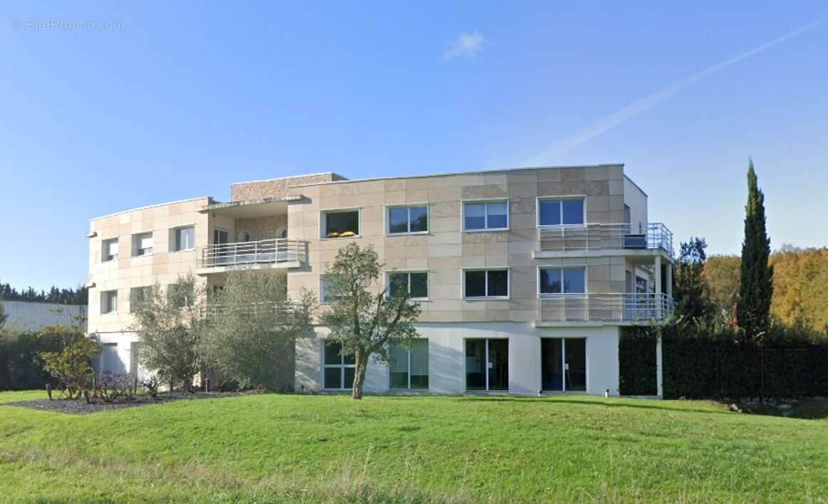 Appartement à PELLOUAILLES-LES-VIGNES