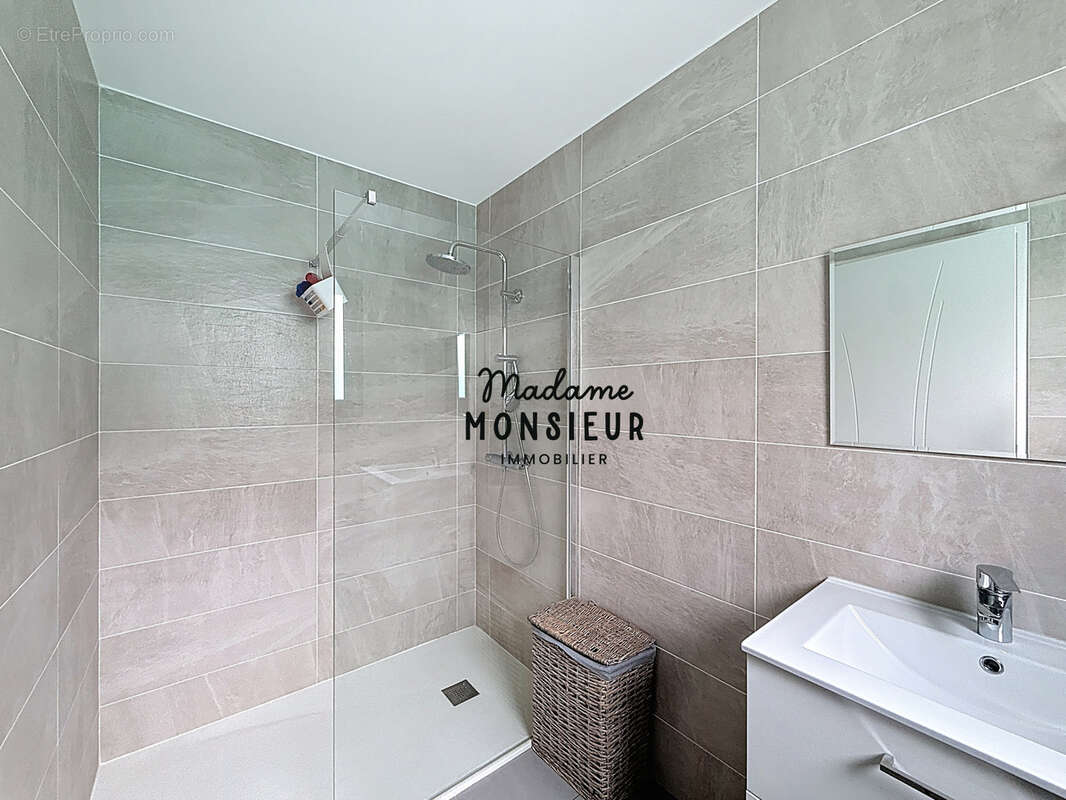 Maison à BOURGOIN-JALLIEU