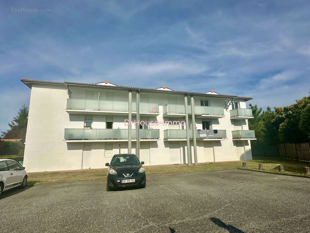 Appartement 27 m² à Pessac  - photo 2