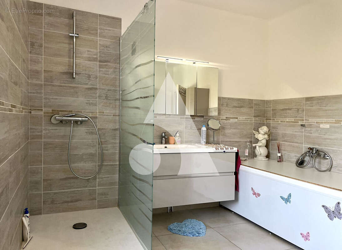 Appartement à LE LAVANDOU