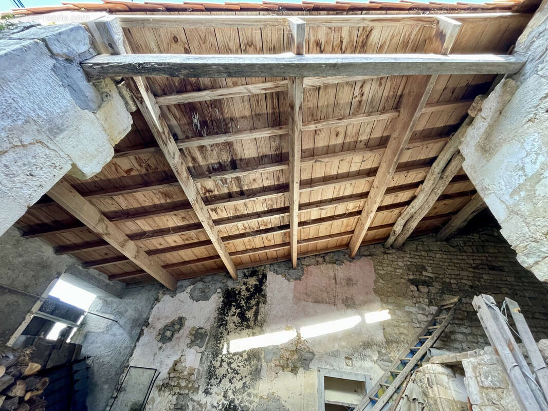 Appartement à SAINT-SAVINIEN