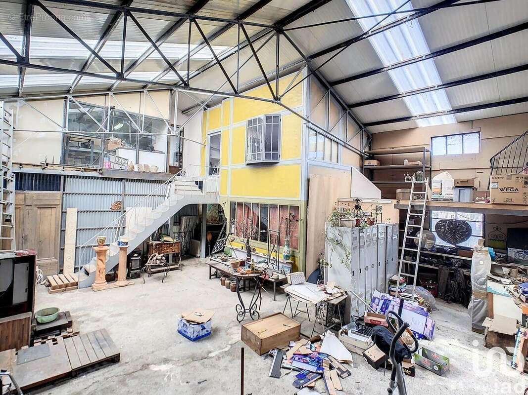 Photo 3 - Commerce à REVEL