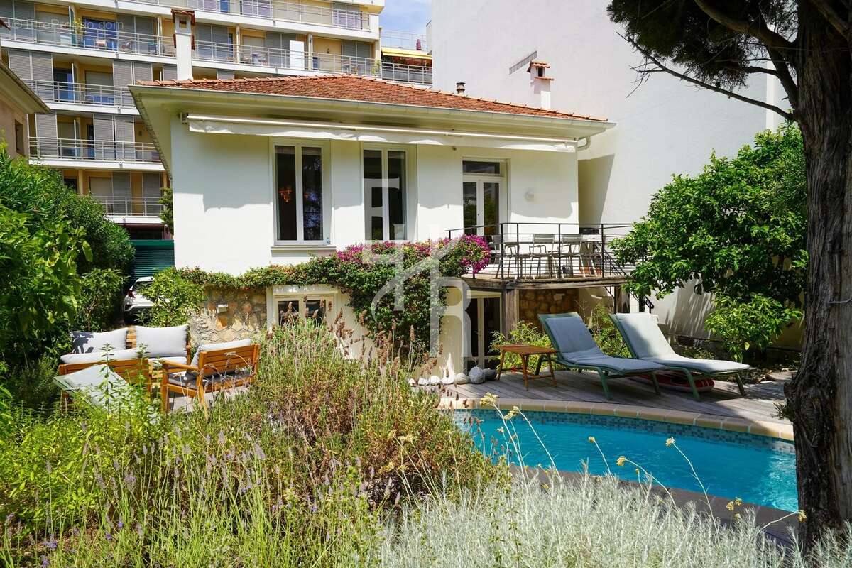 Maison à CANNES