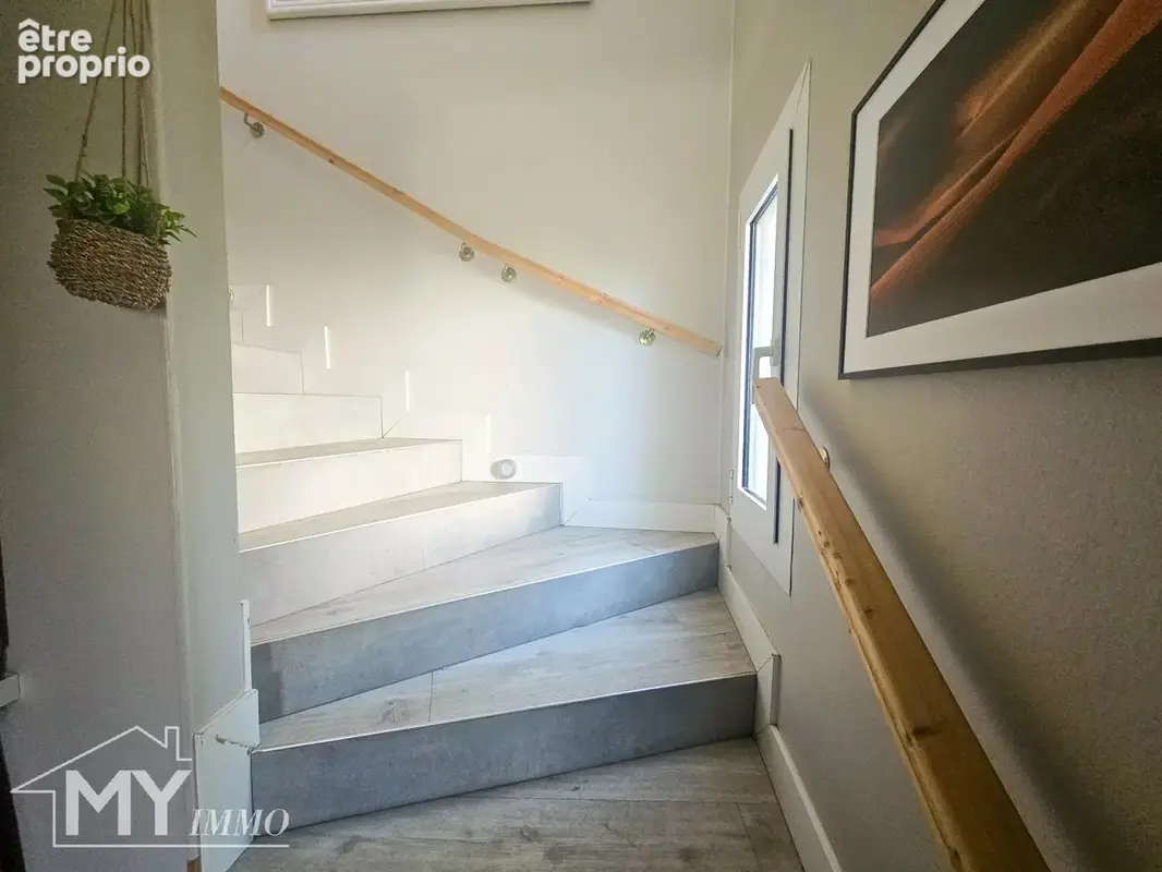 PINEUILH – Maison familiale avec piscine, spa et beaux espaces extérieurs - photo 16