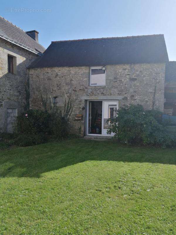 Maison familiale 5 chambres à vendre à saint-gérand-croixanv - photo 17