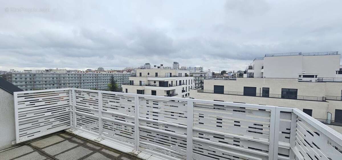 Appartement à COLOMBES