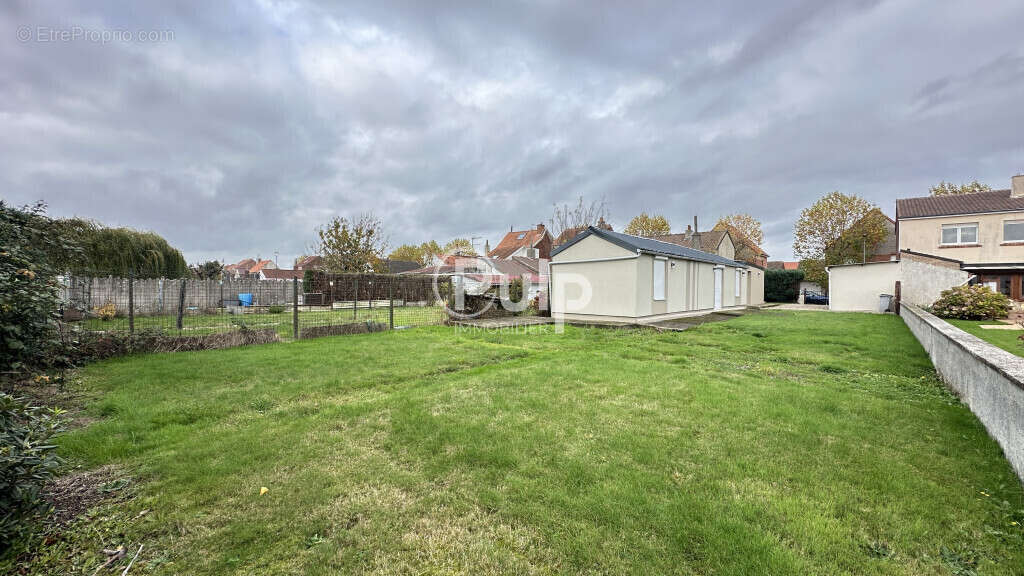 Maison à BRUAY-LA-BUISSIERE