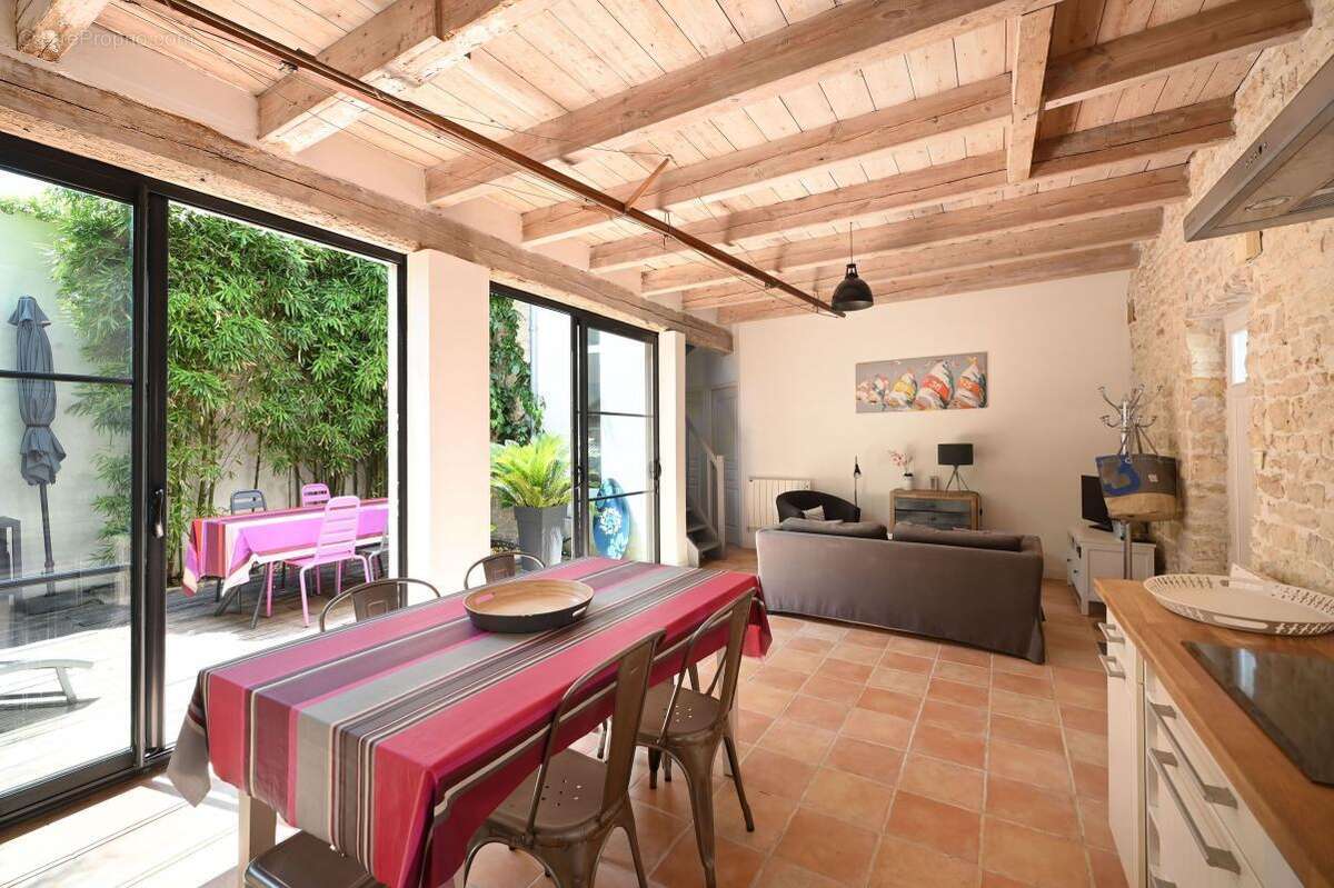 Maison à SAINTE-MARIE-DE-RE