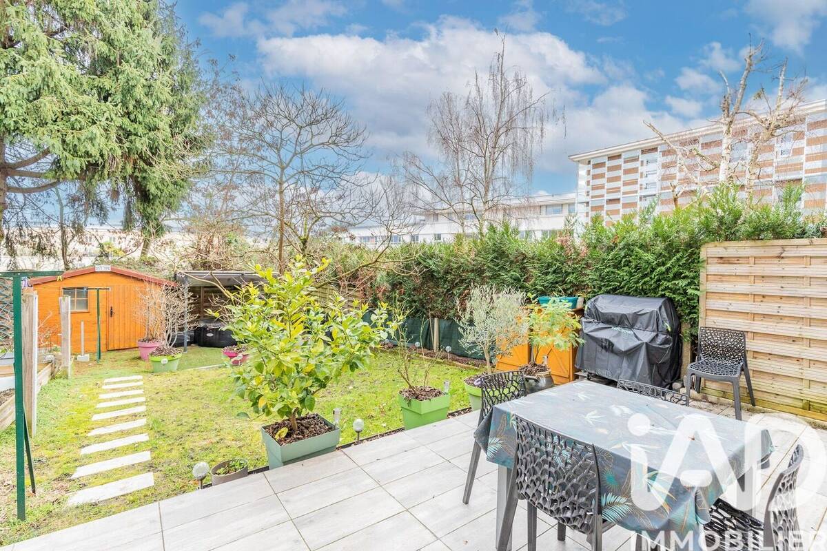 Photo 1 - Appartement à LE PLESSIS-ROBINSON