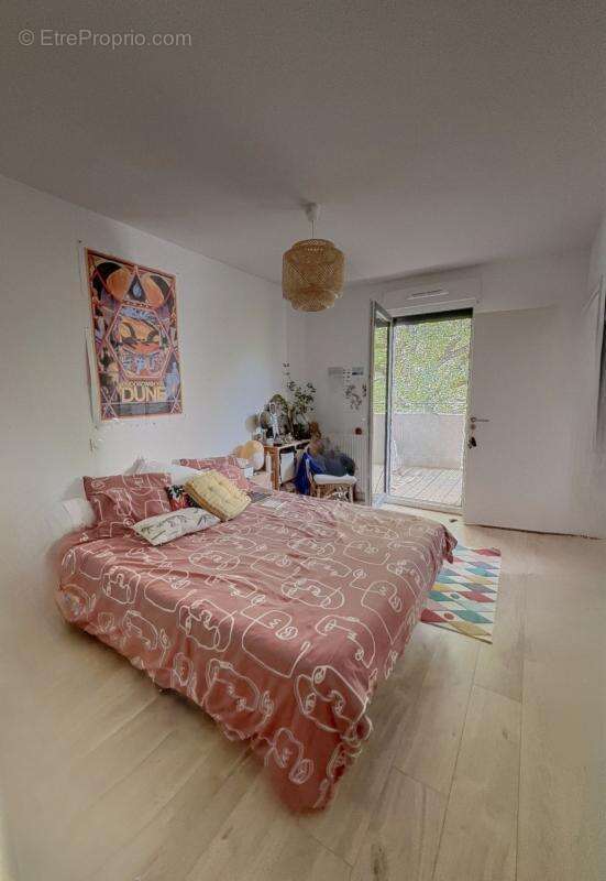 Appartement à SAINT-ORENS-DE-GAMEVILLE