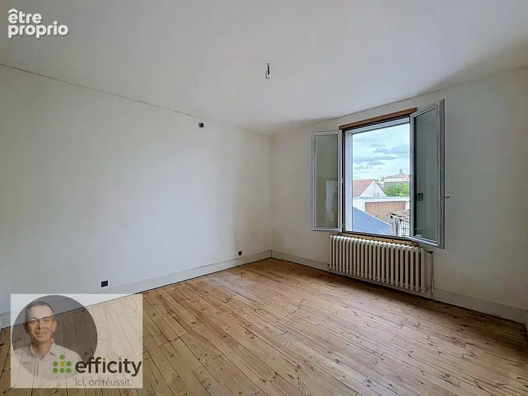 Maison 6 pièces 180 m² à vendre à Saint-Yorre (03270) - photo 16