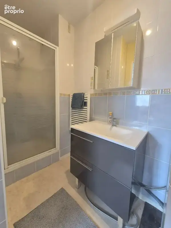 Appartement T.2 lumineux avec balcon et parking à la sortie d'AURAY sur BRECH - photo 7
