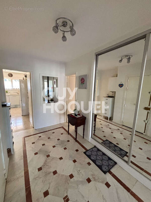 Appartement à LE RAINCY