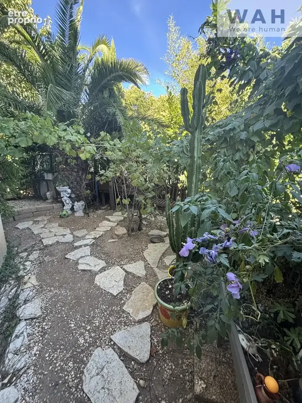 Bien rare à Saint Jean de Védas -  Maison familiale à fort potentiel - A rénover dans beau jardin arboré - photo 15