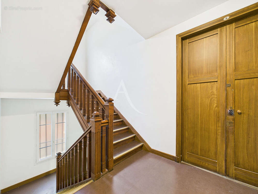 Appartement à SAINT-MAUR-DES-FOSSES