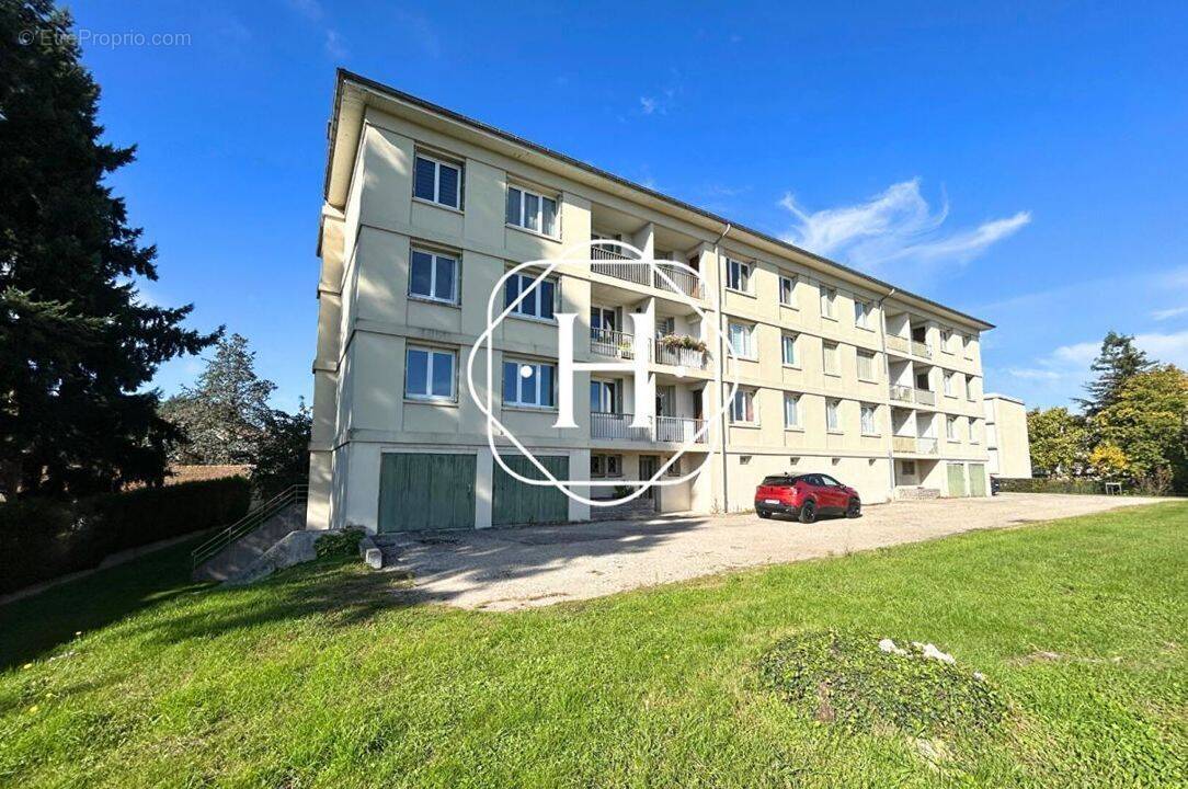 Appartement à BOURG-EN-BRESSE