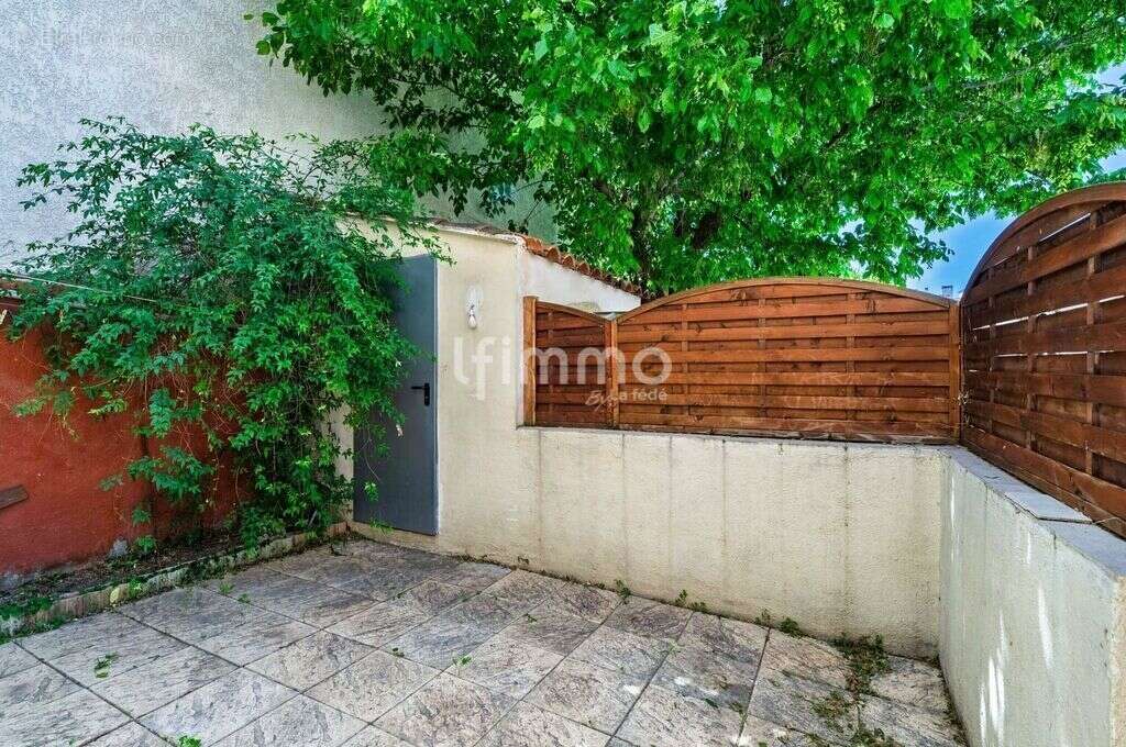 Appartement T3 et sa belle terrasse 13014 - photo 2