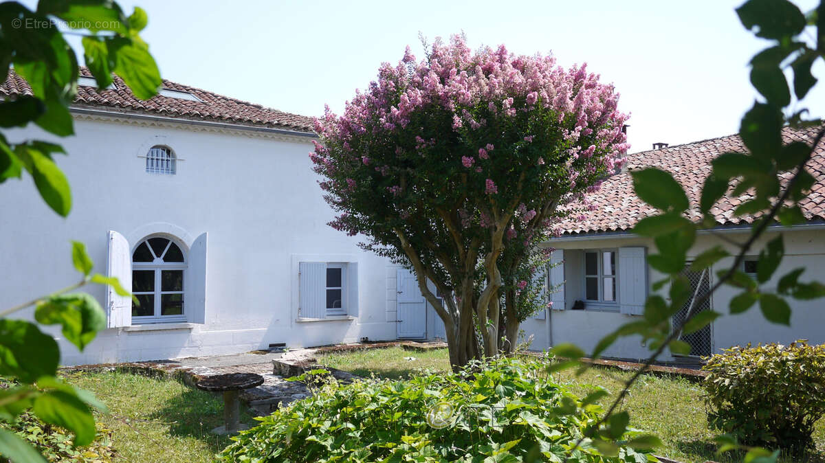 Maison à CLAIRAC