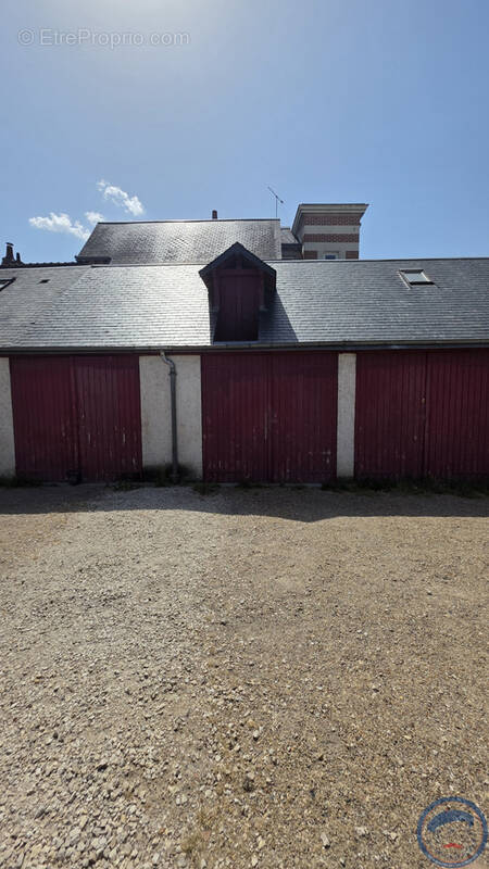 Parking à AMBOISE