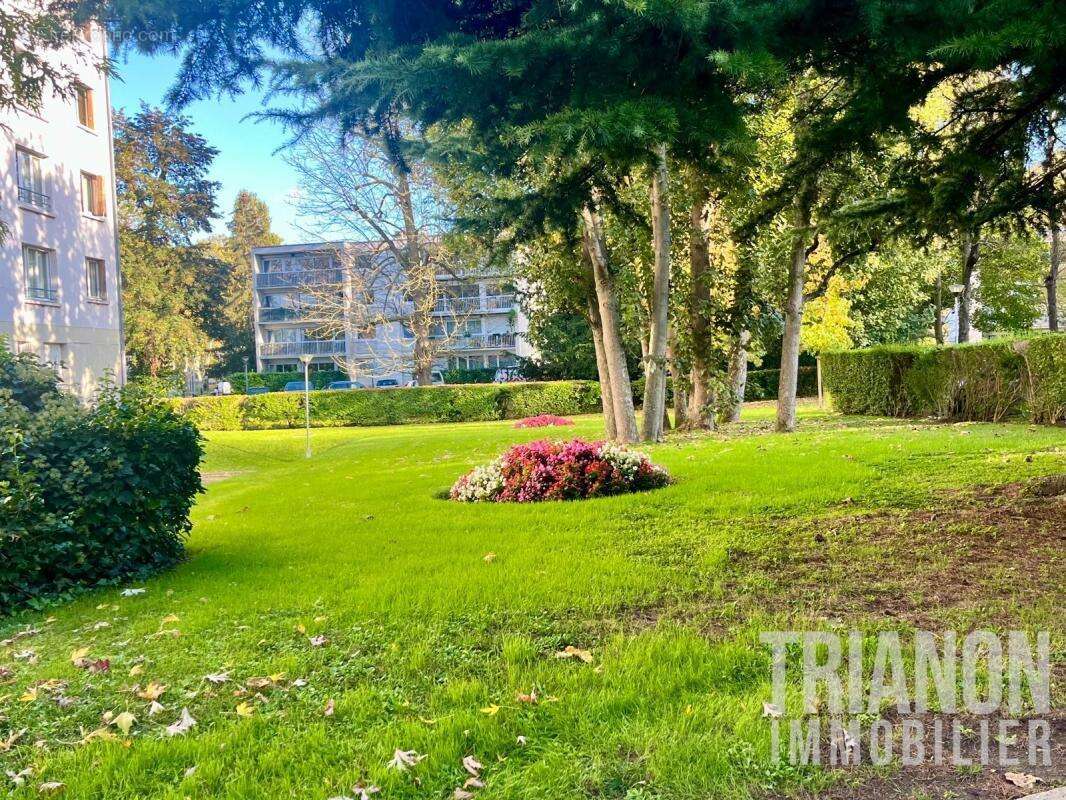 Appartement à BOUGIVAL