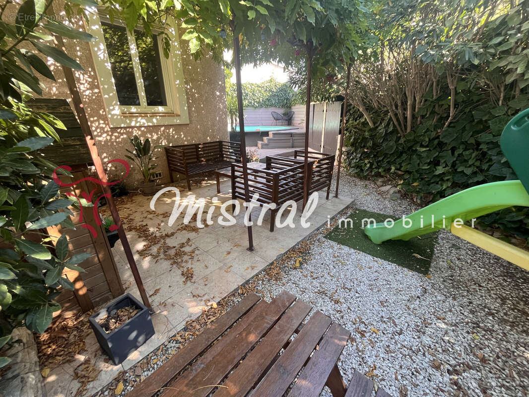 Maison à AIGUES-MORTES