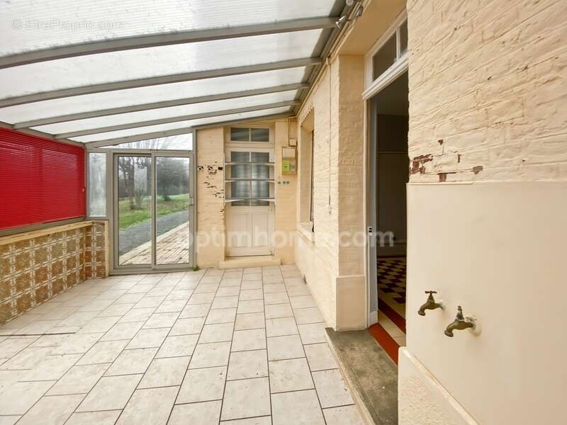 Maison à LA NEUVILLE-BOSMONT