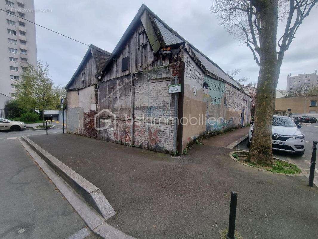 Appartement à L'ILE-SAINT-DENIS