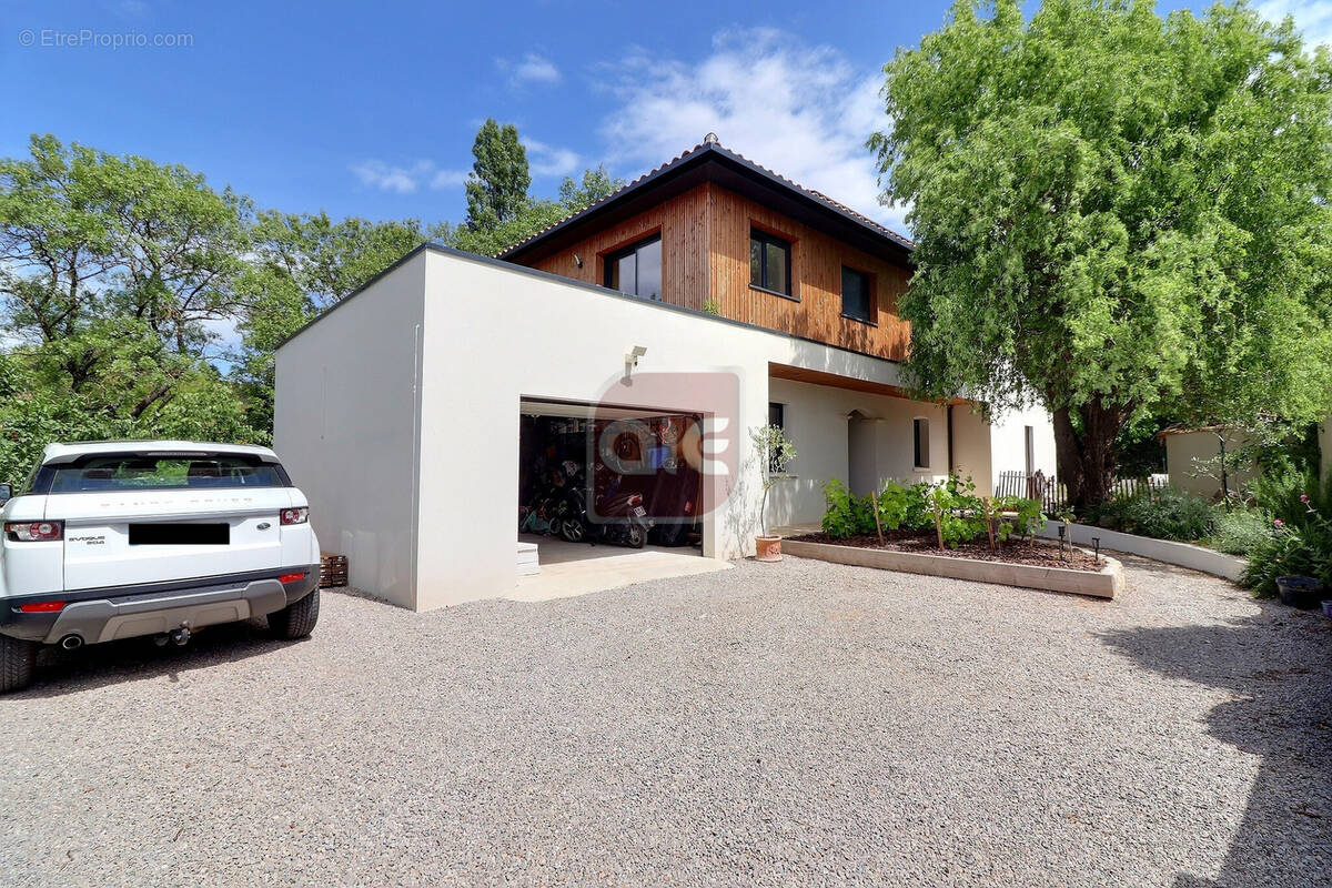 Maison à PRADES-LE-LEZ