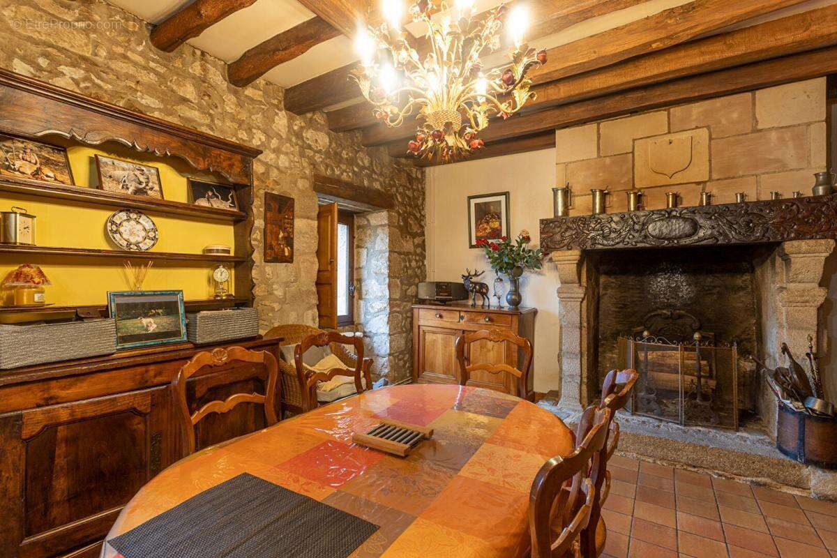 Maison à VILLEFRANCHE-SUR-CHER