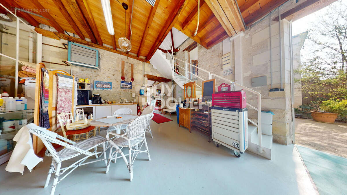 Commerce à SAINT-AVERTIN