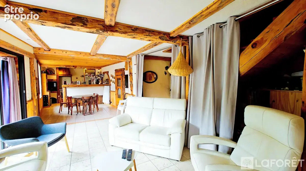 Appartement type 7 + garage + cave - proche embrun - 7 pièces - photo 5