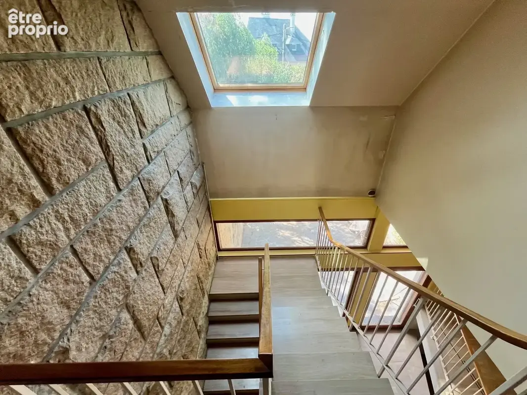 Maison 13 pièces 179 m² à vendre à Le Rheu (35650) - photo 2