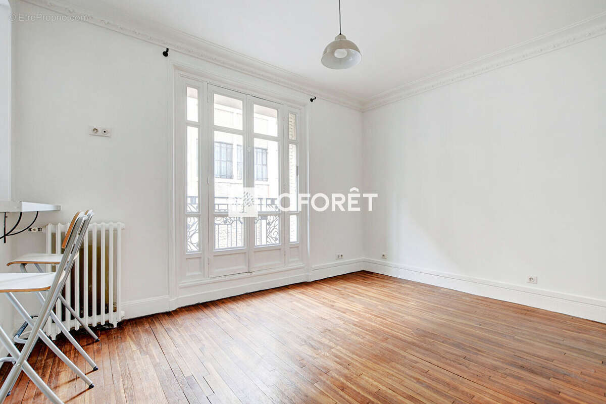Appartement à PARIS-12E