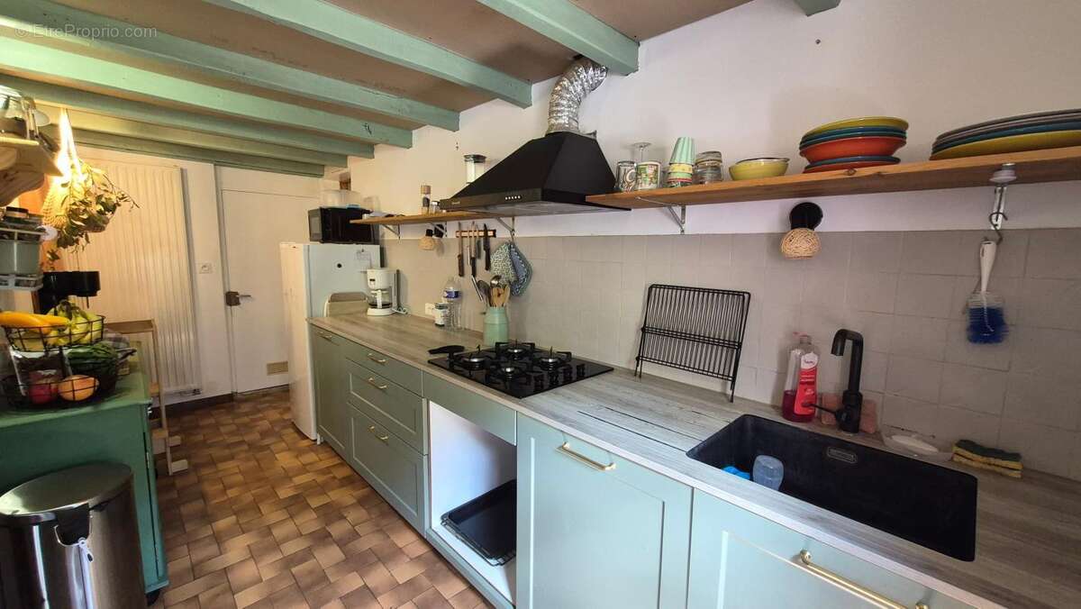 Maison en pierre sur les hauteurs - photo 7
